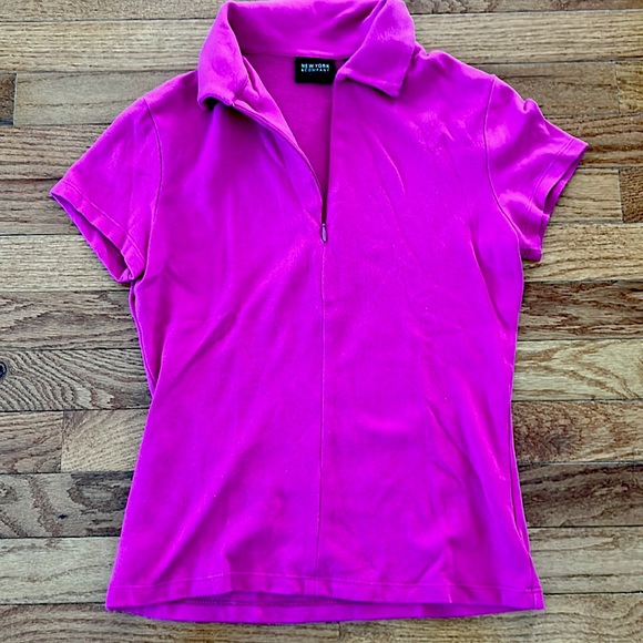 New York & Company short sleeve have zipper top Size small - Picture 2 of 5